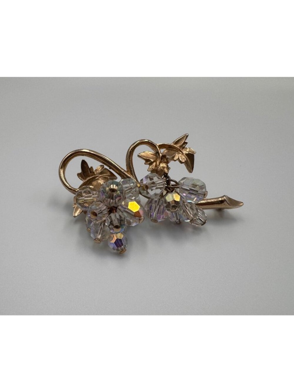 Vintage AB Crystal Grape Cluster Cha Cha Brooch Gold Tone Vine Leaf Pin